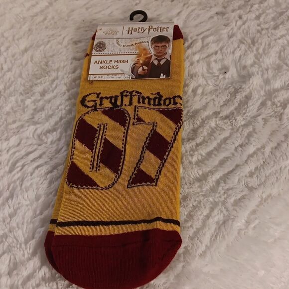 Harry Potter "Gruffindor" Women's Ankle Socks - Picture 5 of 5